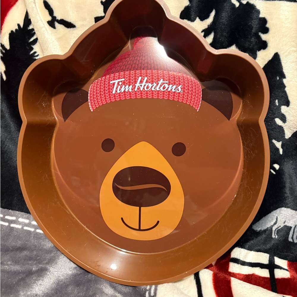 Tim Hortons Bear-Shaped Brown Cake Pan